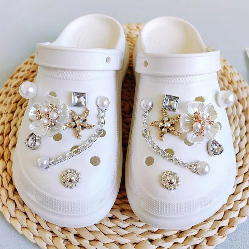 Crocs//14-Piece Set of Exquisite Crocs Accessories//Five-Leaf Flower Starfish Chain//Diamond Beads//Suitable for Women's Crocs//Flip-Flops